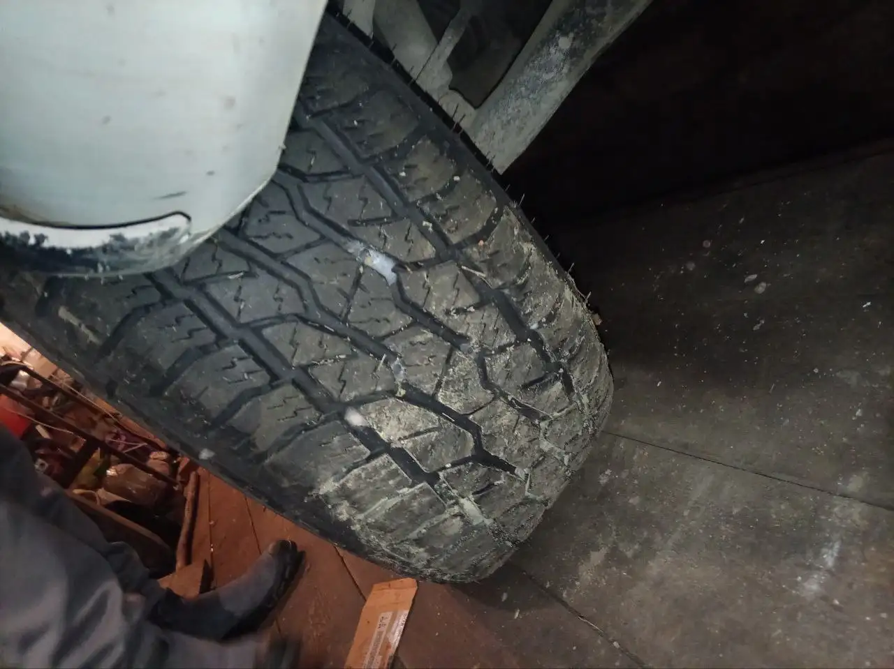 Продажа резины с дисками Paramount и Land Cruiser в Иркутске - Запчасти (Авто) в Иркутск