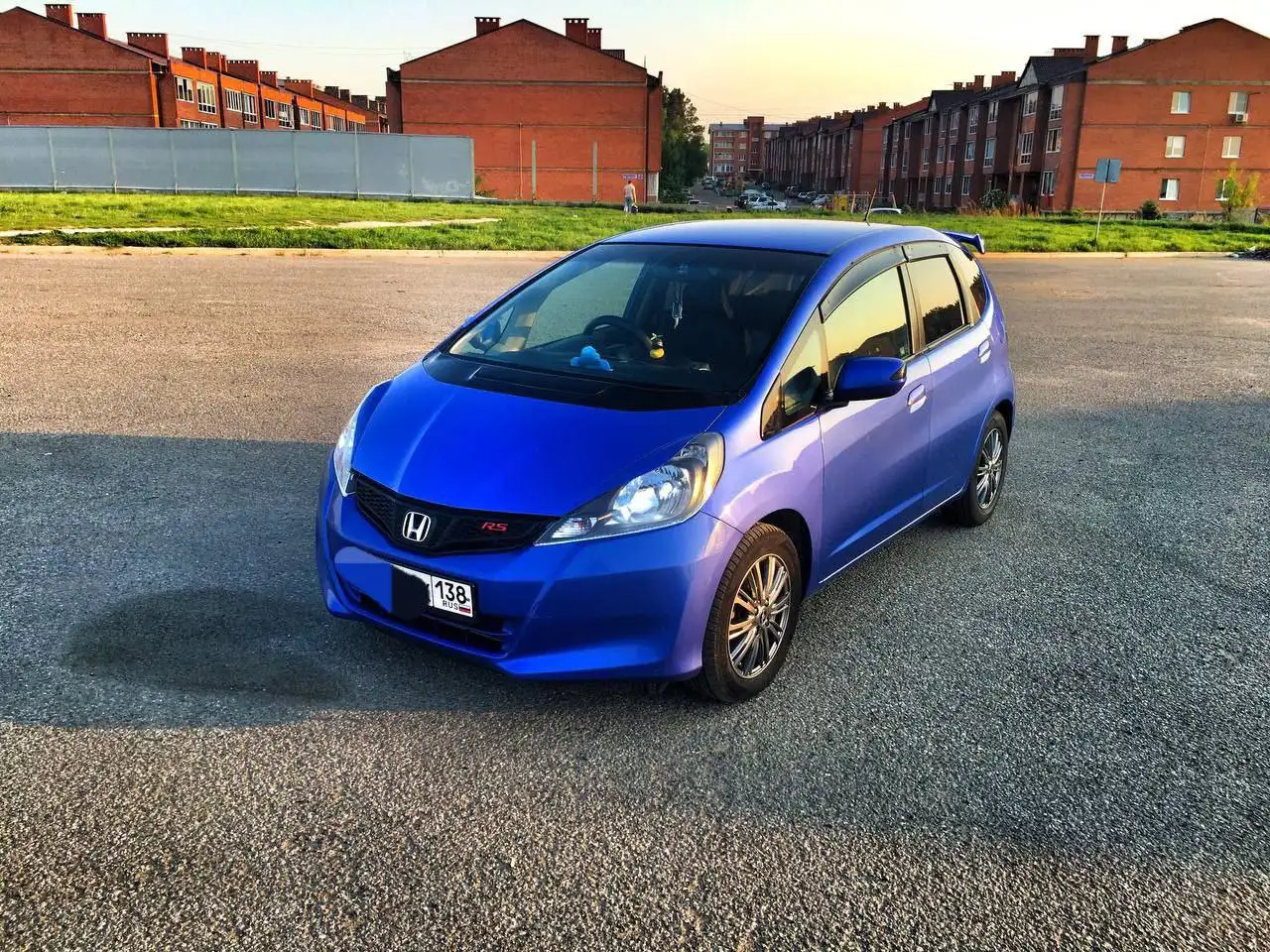 Фит 2011 года 1.5 варик ОТС - Авто в Иркутск