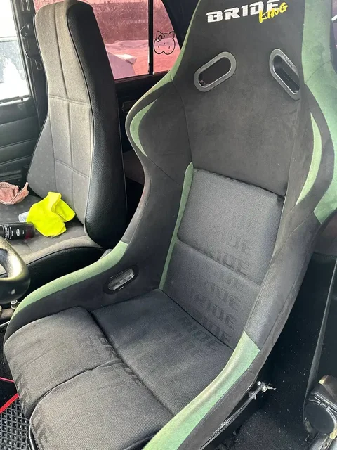 Продам спортивные автозапчасти: сиденье, руль, гидроручник, ручка МКПП - Автосвет в Иркутск