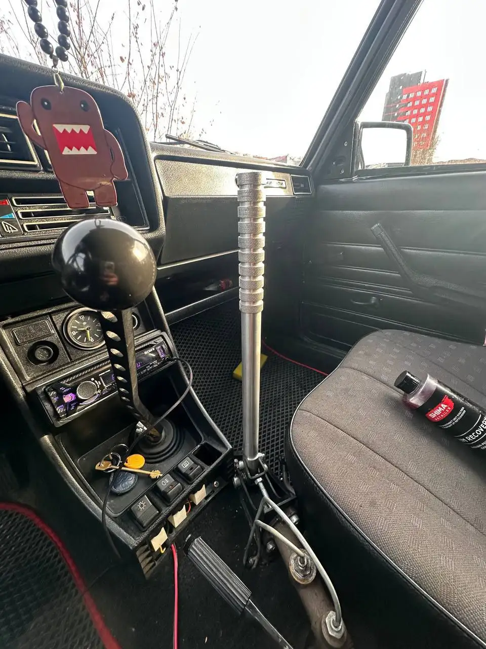 Продам спортивные автозапчасти: сиденье, руль, гидроручник, ручка МКПП - Автомобильные запчасти (Запчасти) в Иркутск