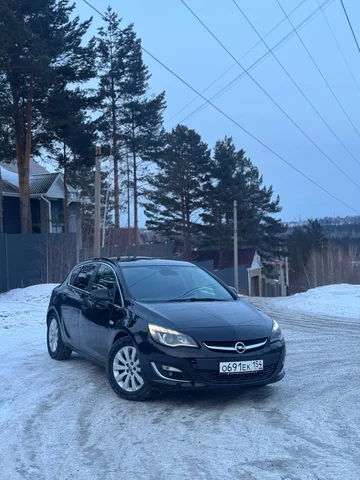 Продажа Opel Astra 2012 в максимальной комплектации - Автохимия и аксессуары в Иркутск