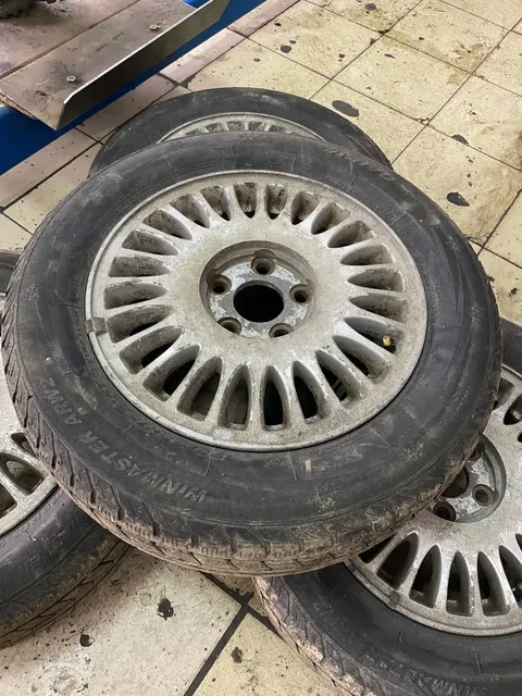 Продажа дисков R15 с резиной - Мотоциклы в Иркутск