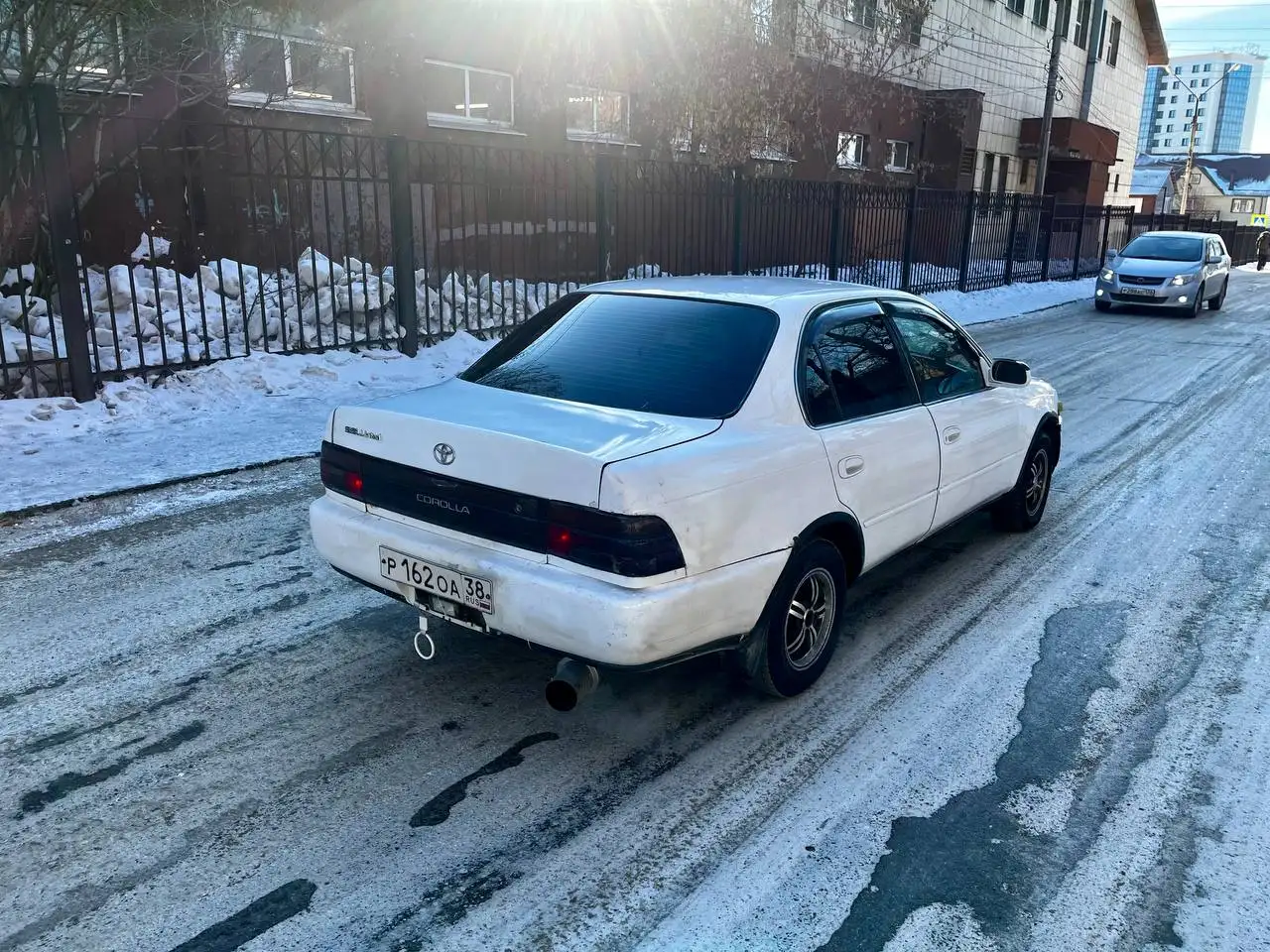 Продажа TOYOTA COROLLA в хорошем состоянии - Легковые автомобили (Авто) в Иркутск