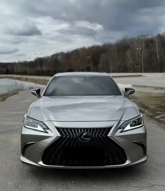 Lexus ES 2021 в ТОП комплектации - Легковые автомобили в Иркутск