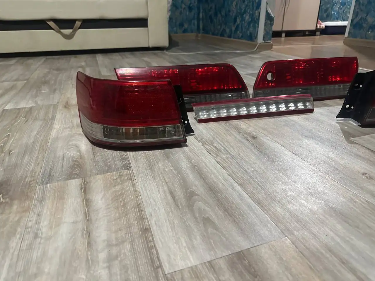 Комплект стопов Марк 2 100 рест оригинал - Тормозная система (Запчасти) в Иркутск