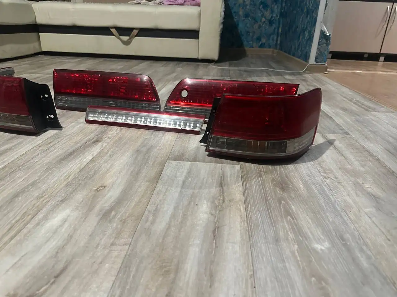 Комплект стопов Марк 2 100 рест оригинал - Тормозная система (Запчасти) в Иркутск