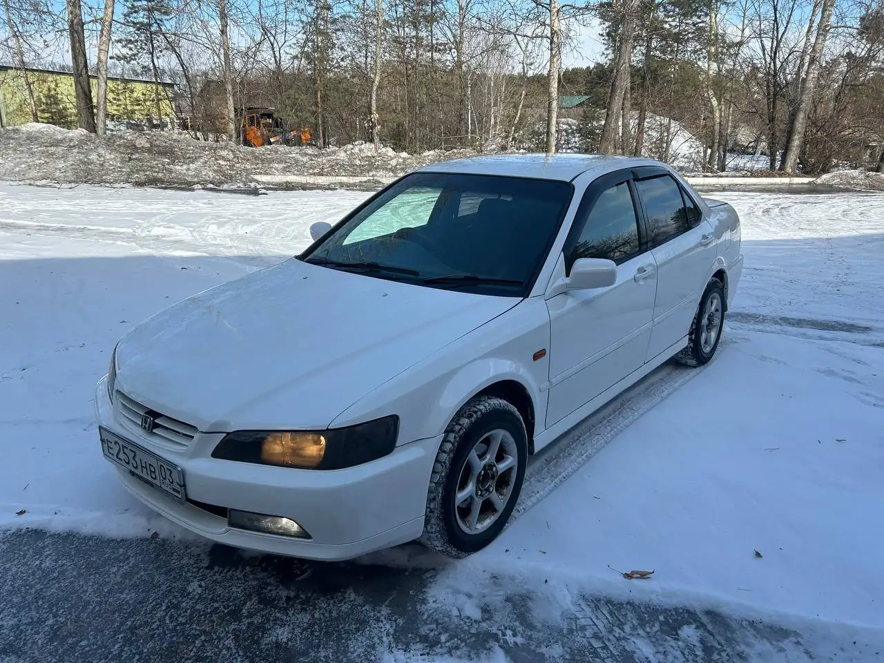 Продажа Honda Accord 2000 года с автоматической коробкой передач - Легковые автомобили (Авто) в Иркутск