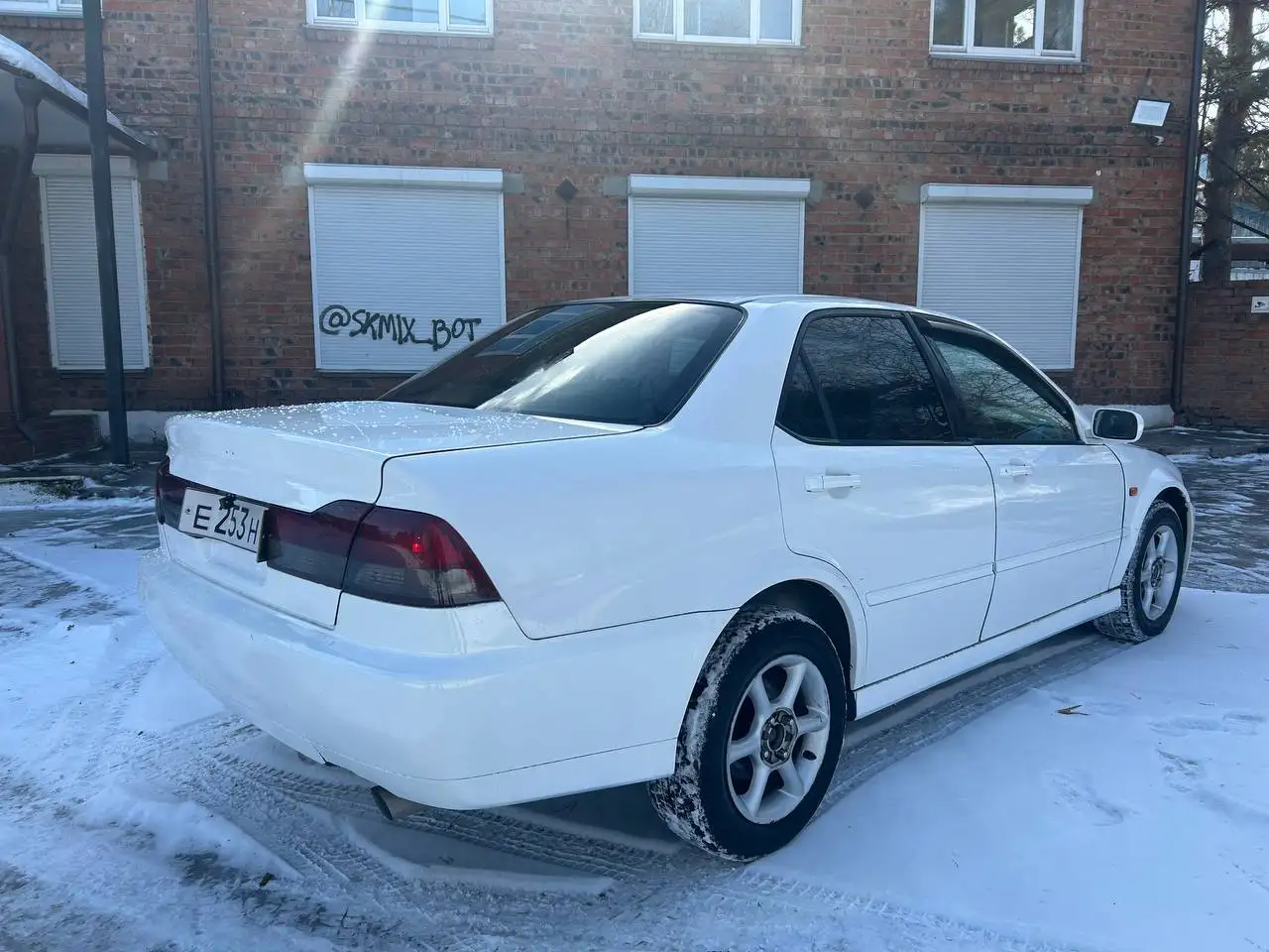 Продажа Honda Accord 2000 года с автоматической коробкой передач - Легковые автомобили (Авто) в Иркутск