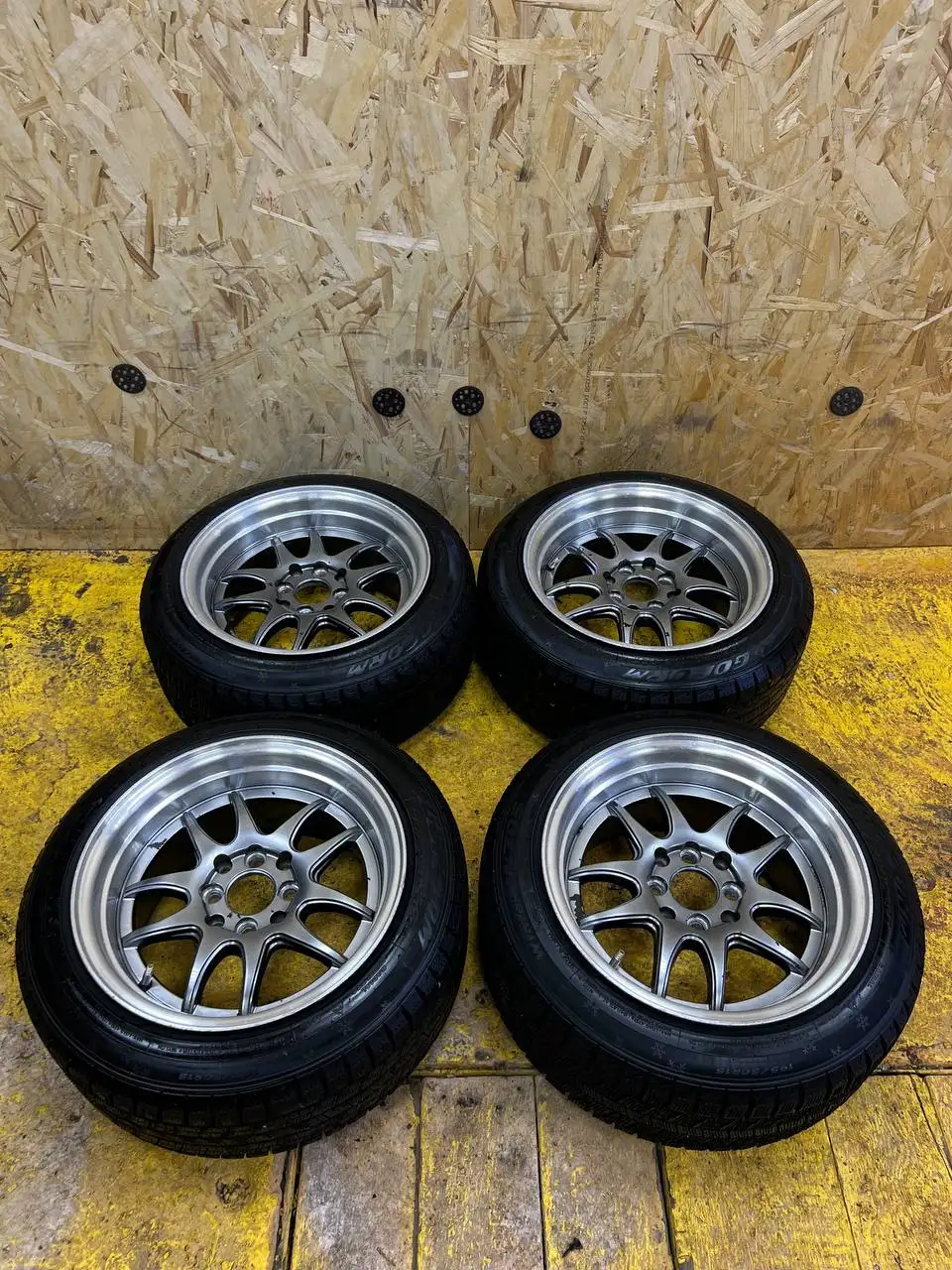 Продам комплект колес Work Cr - Kai с резиной Goform - Запчасти (Авто) в Иркутск