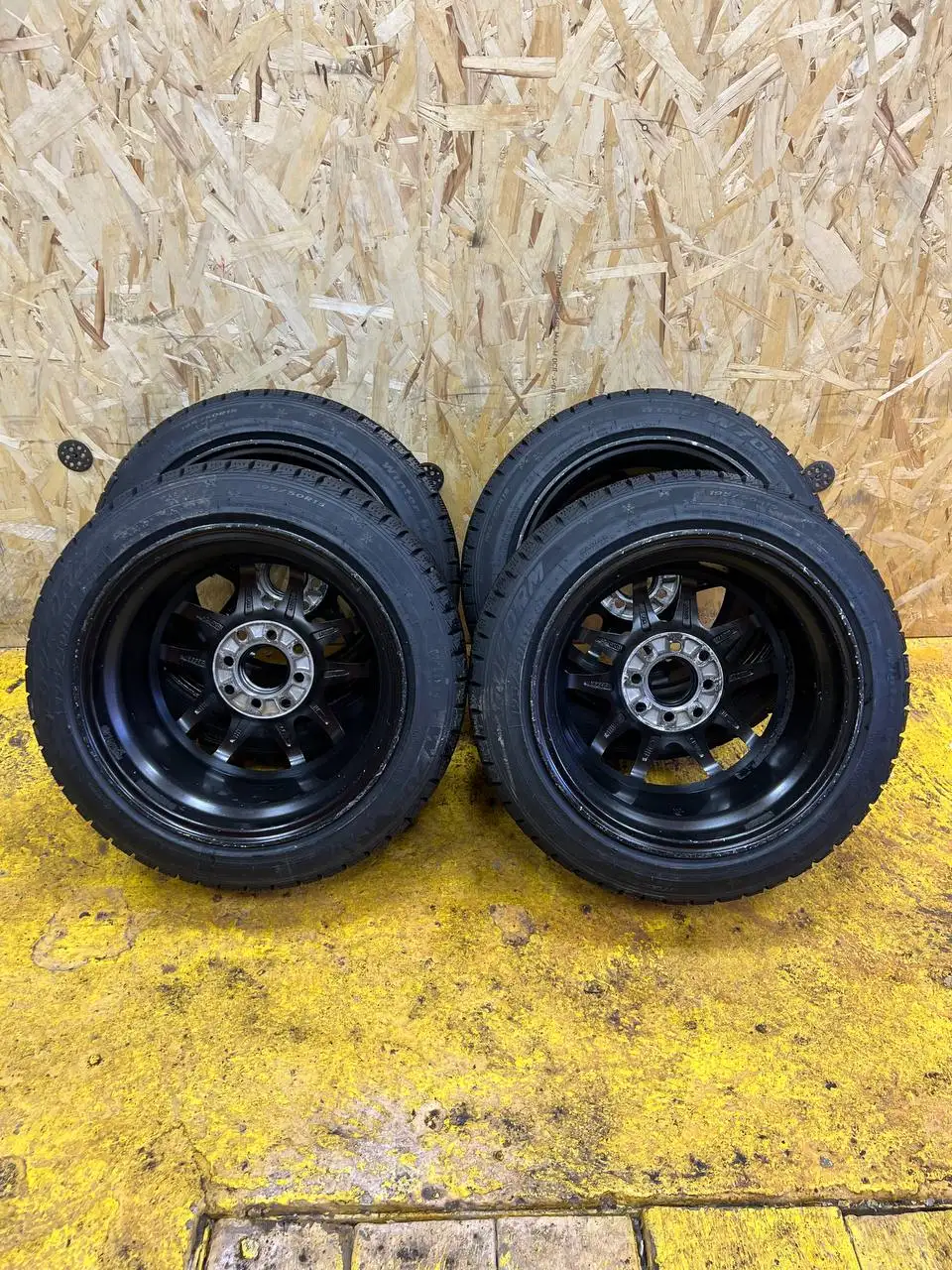Продам комплект колес Work Cr - Kai с резиной Goform - Запчасти (Авто) в Иркутск