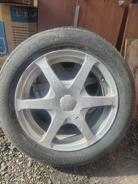 Продажа колес R15 с летней резиной 2019 года - Внедорожник в Иркутск