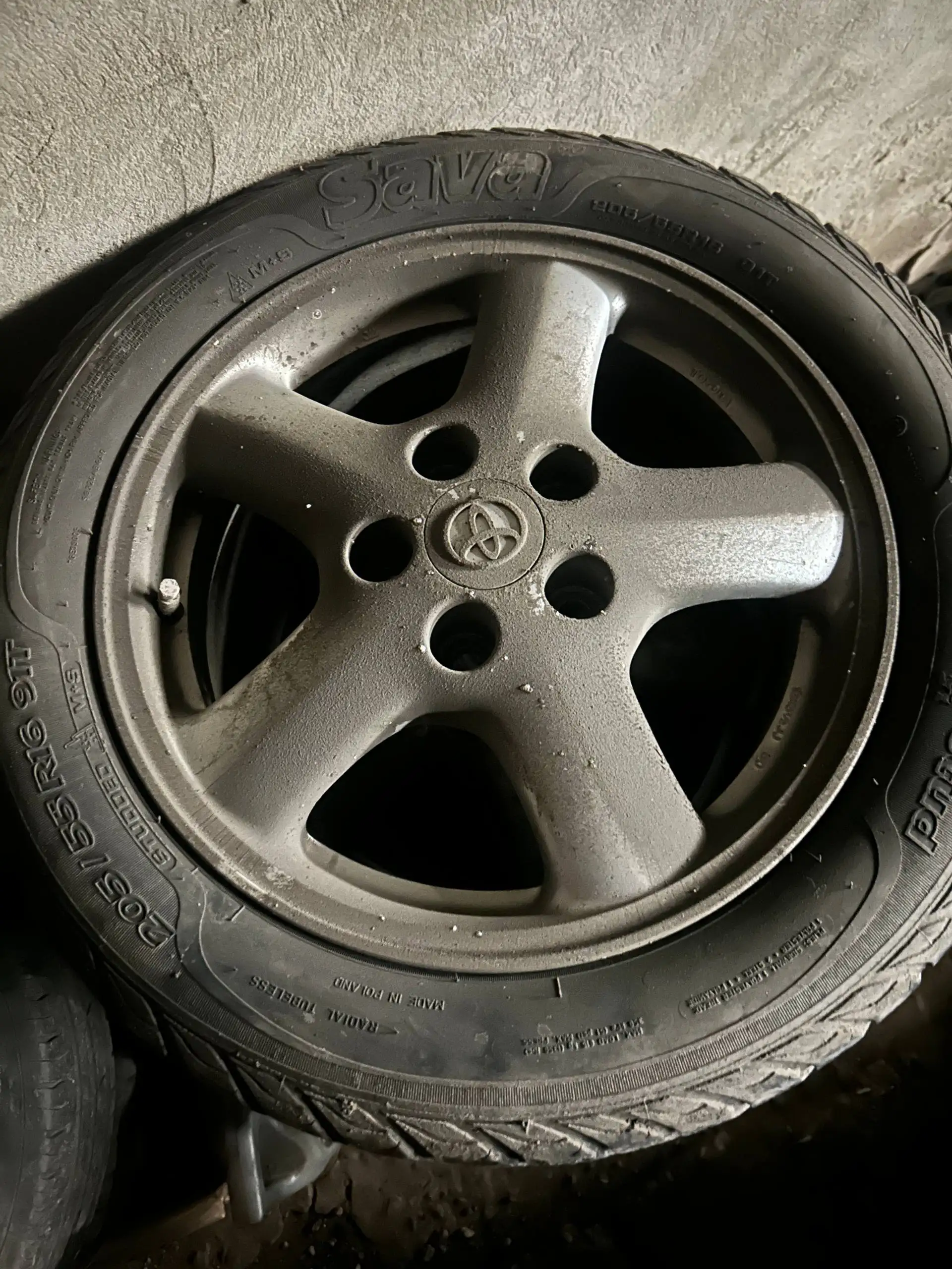 Продам турики с остатком резины - Шины и диски (Авто) в Иркутск