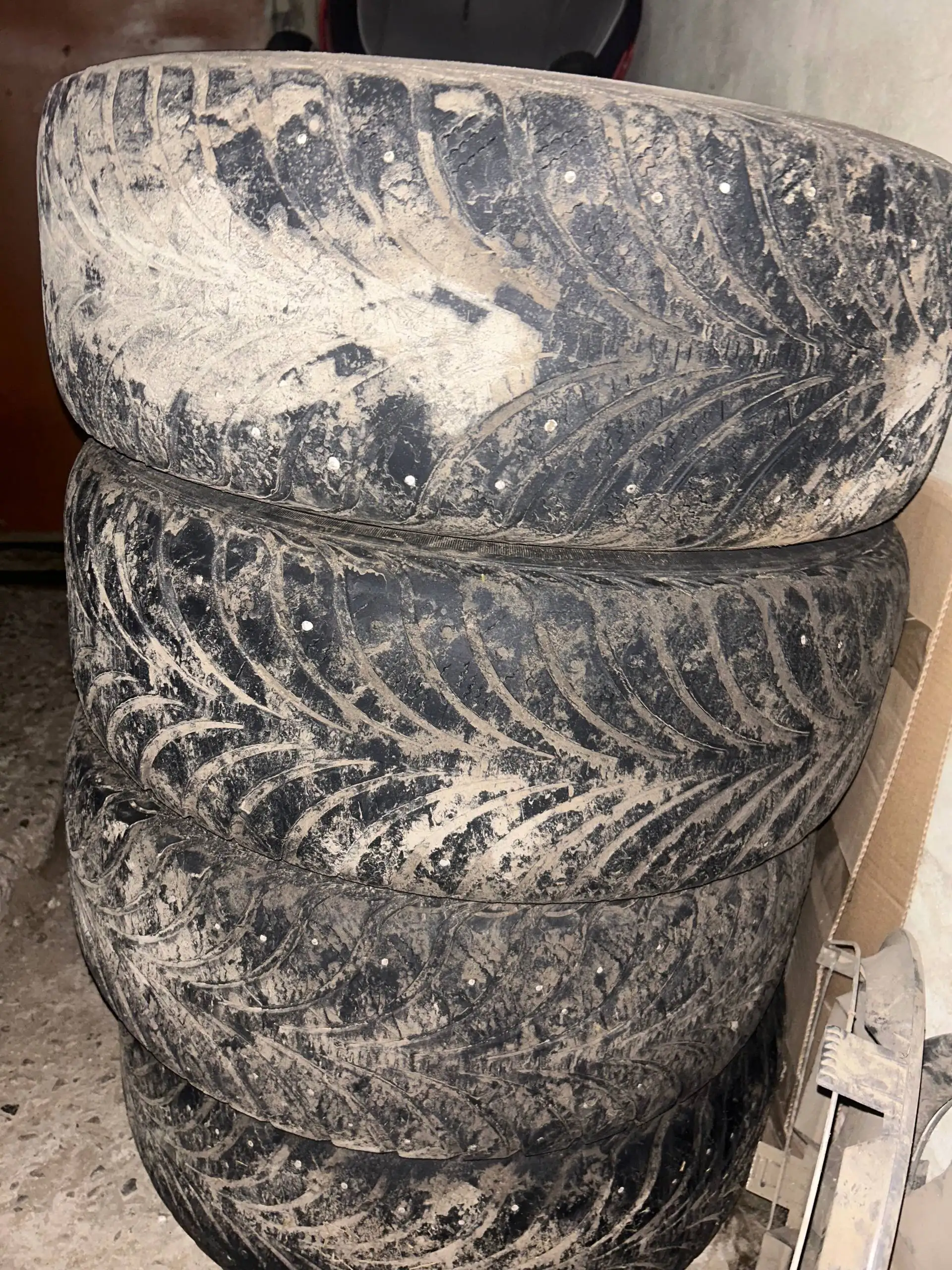 Продам турики с остатком резины - Шины и диски (Авто) в Иркутск