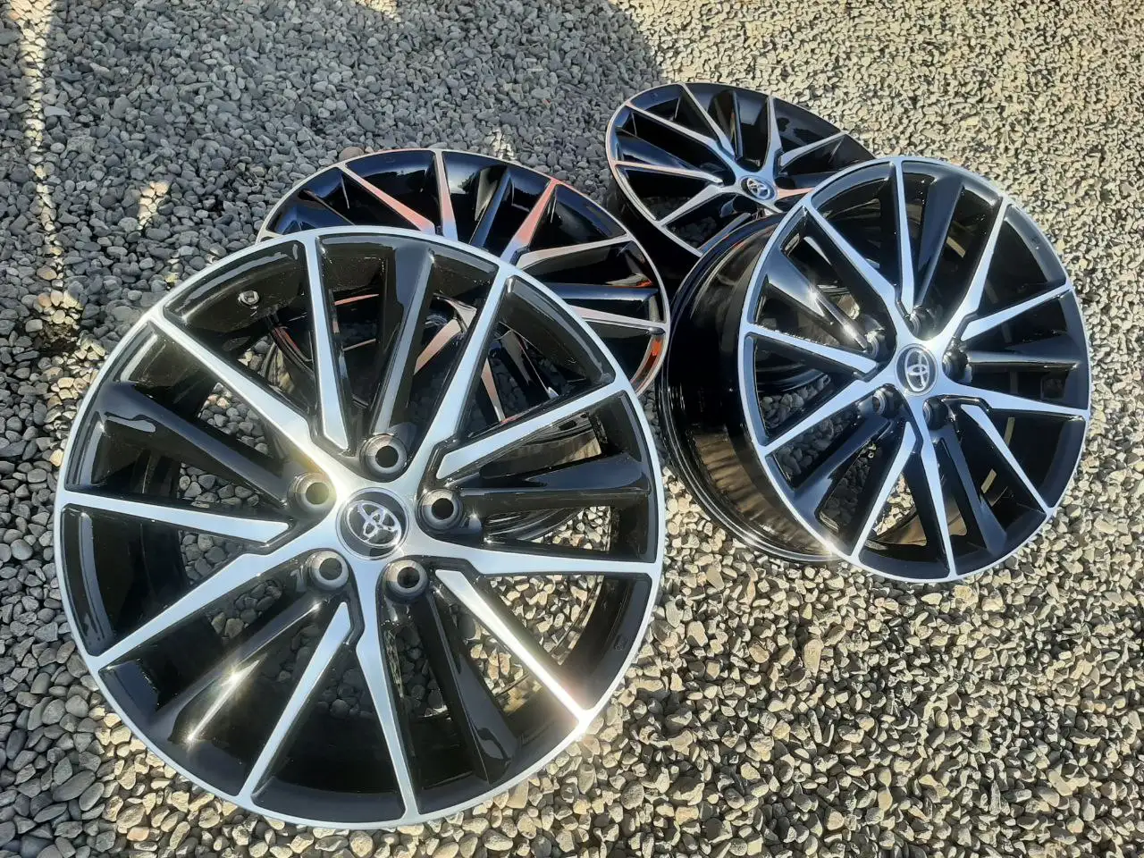 Продажа дисков и колёс в сборе для авто в Иркутске - Запчасти (Авто) в Иркутск