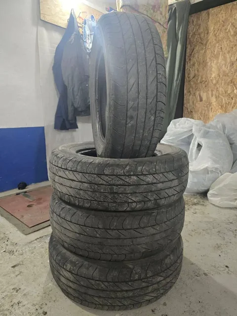 Продажа резины на сезон - Электромобили в Иркутск