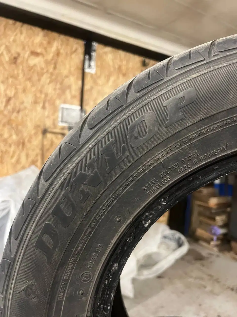Продажа резины на сезон - Шины и диски (Авто) в Иркутск