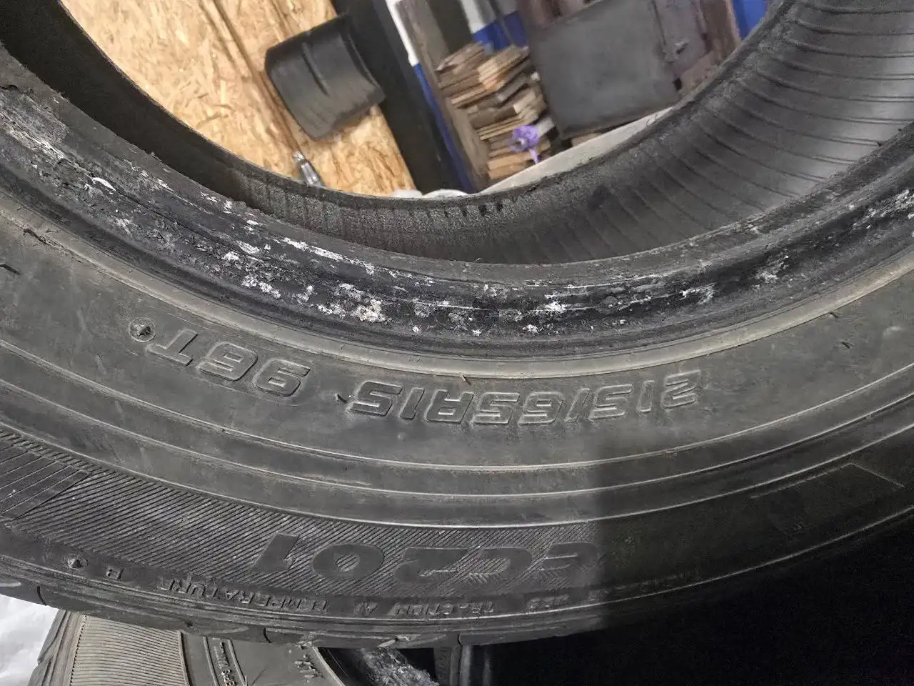 Продажа резины на сезон - Шины и диски (Авто) в Иркутск