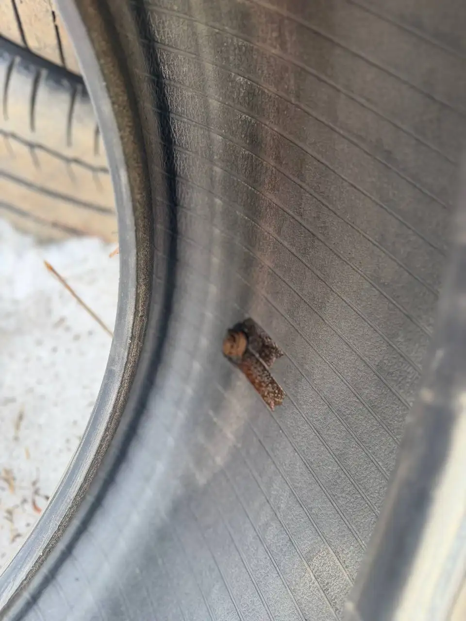 Шины 215/45/17 летние на один сезон - Шины и диски (Авто) в Иркутск