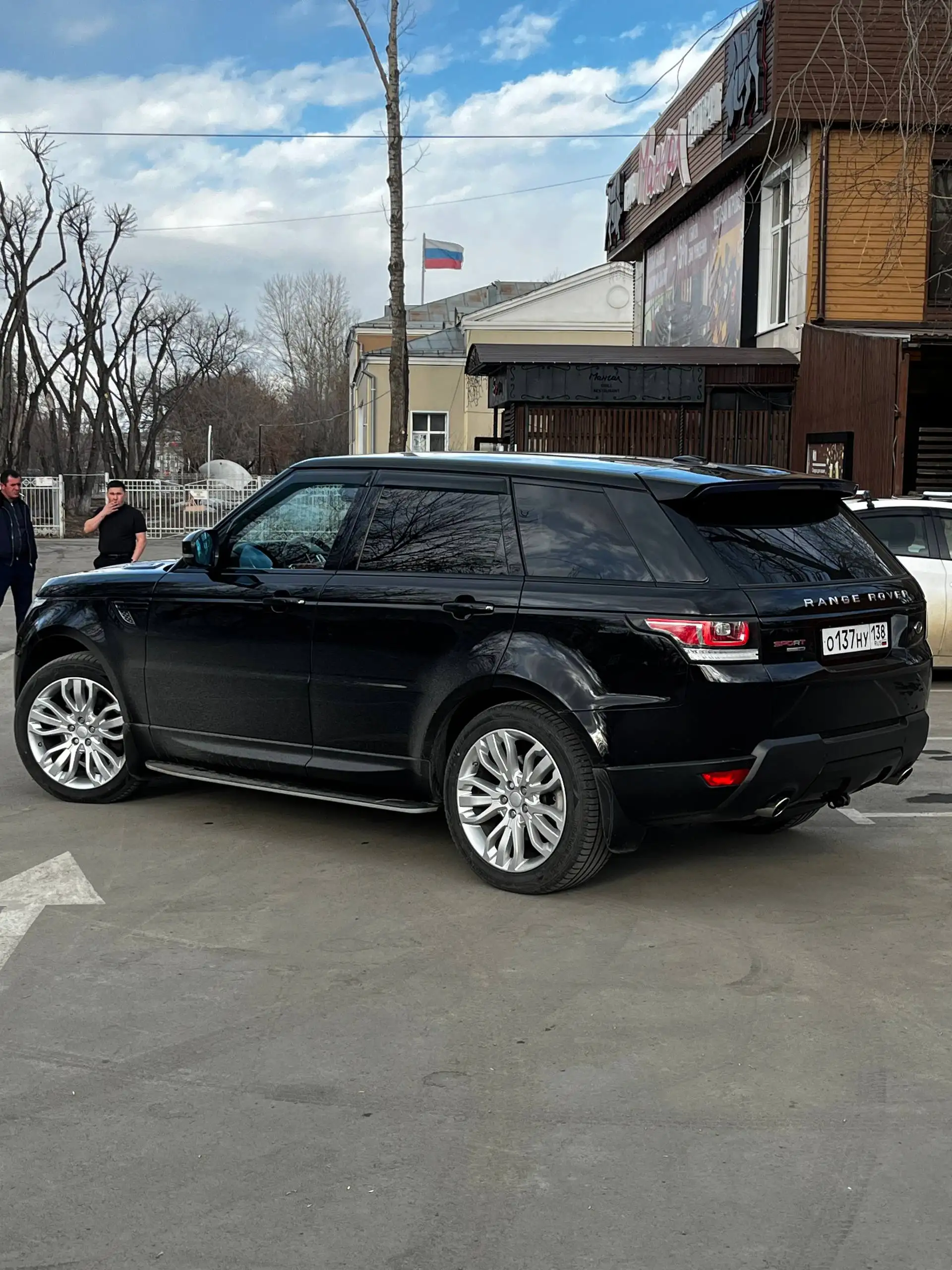 Продажа автомобиля Toyota Land Cruiser 2015 года - Внедорожники (Авто) в Иркутск