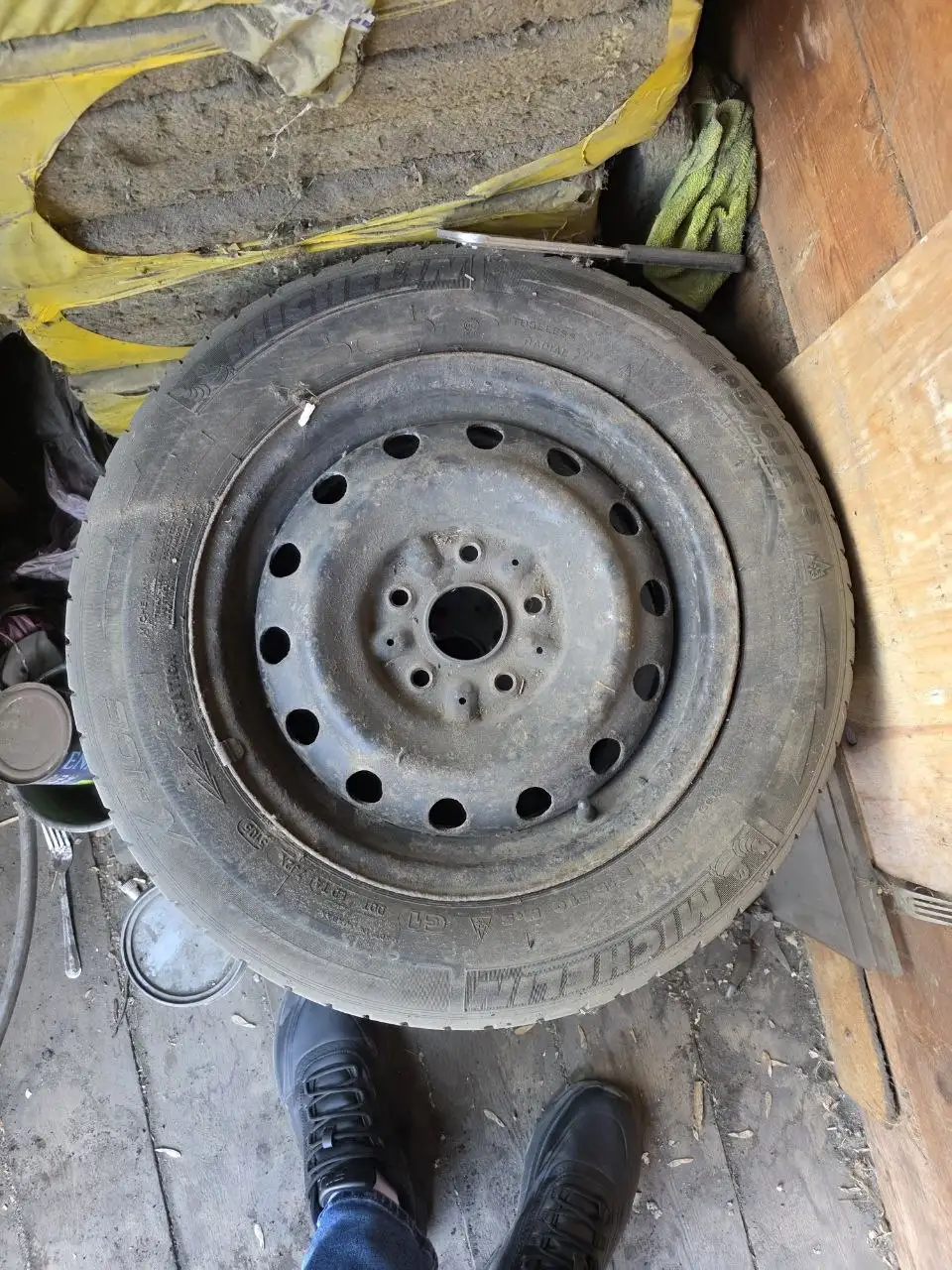 Продам шины Виати 205/55 R16 и колеса - Шины и диски (Авто) в Иркутск