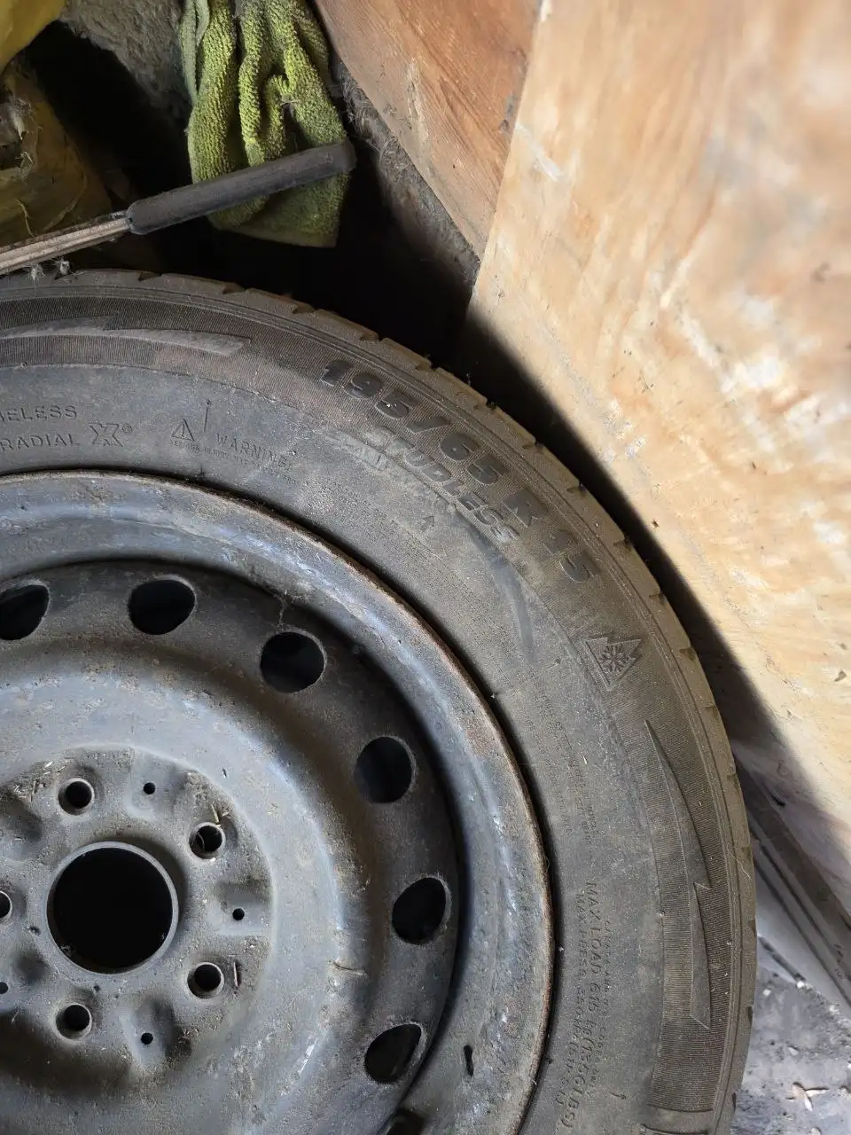 Продам шины Виати 205/55 R16 и колеса - Шины и диски (Авто) в Иркутск