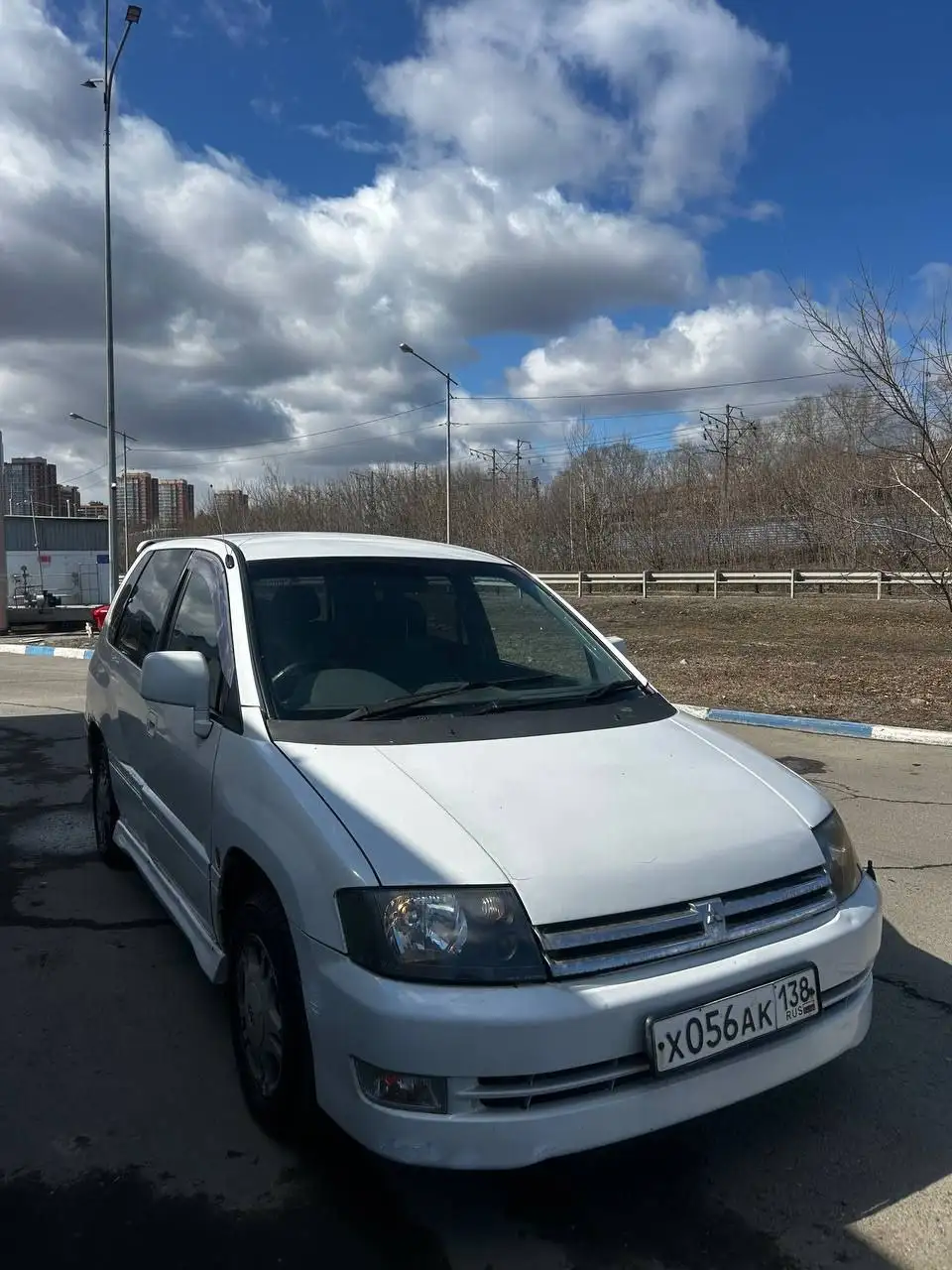 Продажа автомобиля 1999 года с исправным двигателем и документами - Авто в Иркутск