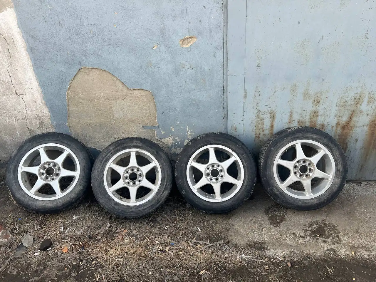 Продажа литых дисков R14-R18 - Запчасти (Авто) в Иркутск