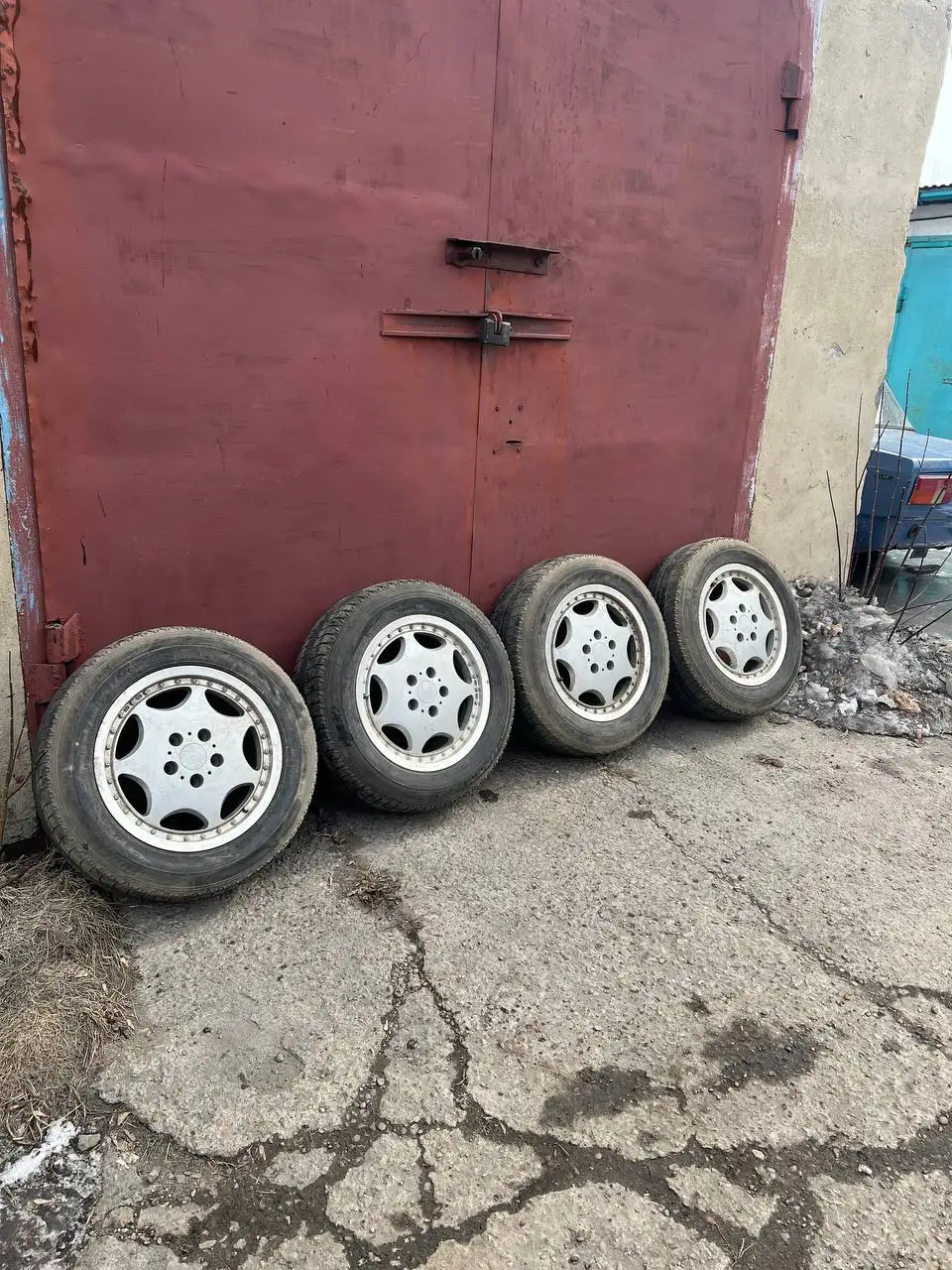 Продажа литых дисков R14-R18 - Запчасти (Авто) в Иркутск