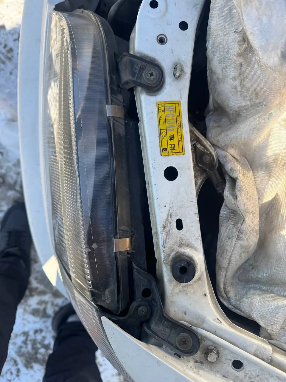 Комплект фар с поворотниками Toyota Ipsum 1 поколение - Запчасти (Авто) в Иркутск