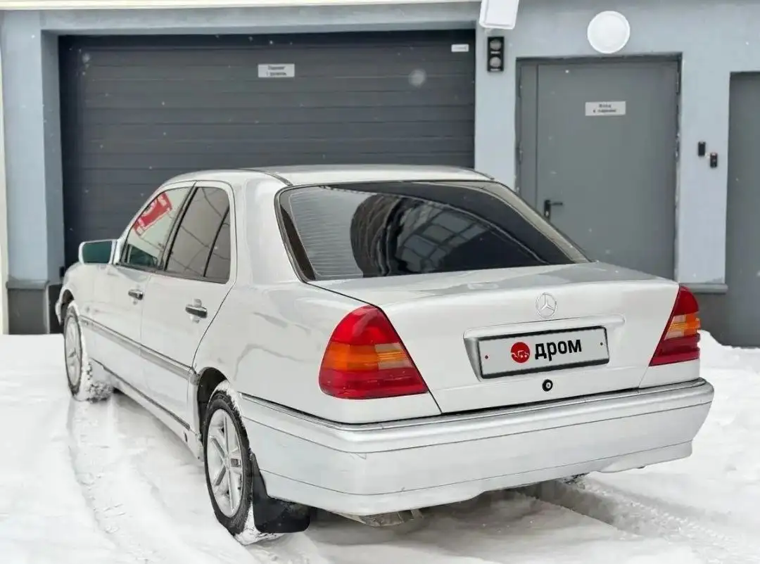 Продажа Mercedes-Benz W202 C200 Рестайлинг - Легковые автомобили (Авто) в Иркутск