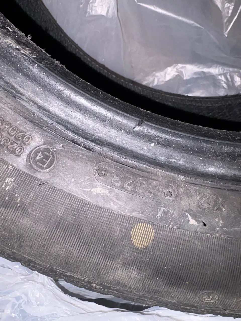 Продажа летних шин после 2 сезонов эксплуатации - Шины и диски (Авто) в Иркутск