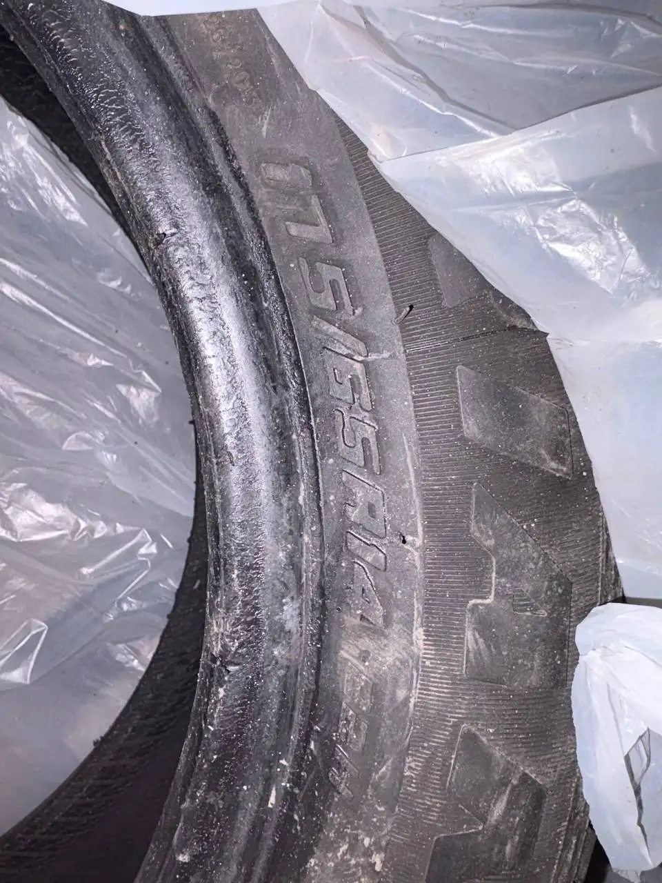 Продажа летних шин после 2 сезонов эксплуатации - Шины и диски (Авто) в Иркутск