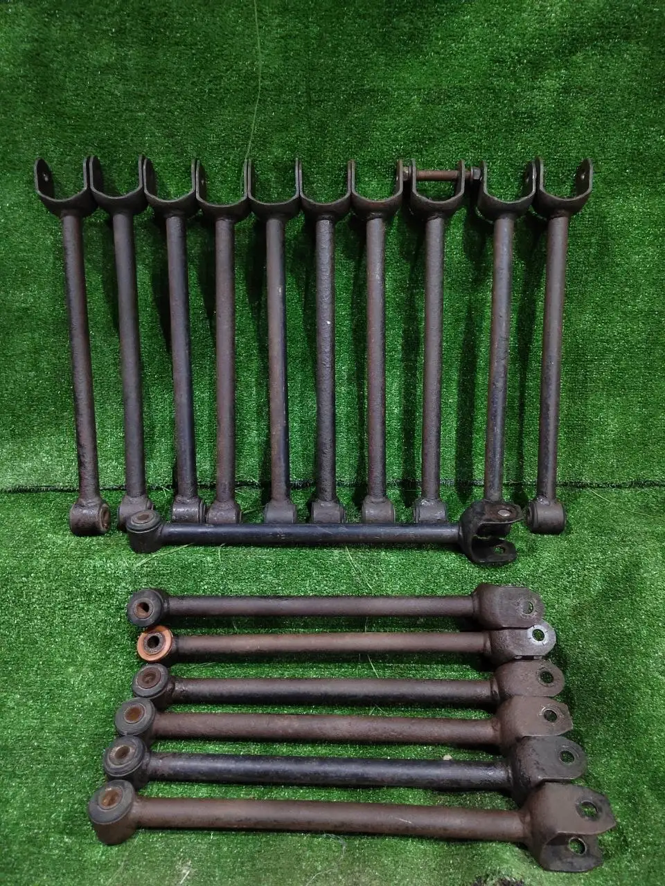 Продажа автозапчастей для ВАЗ 90/100 кузов - Автозапчасти (Запчасти) в Иркутск