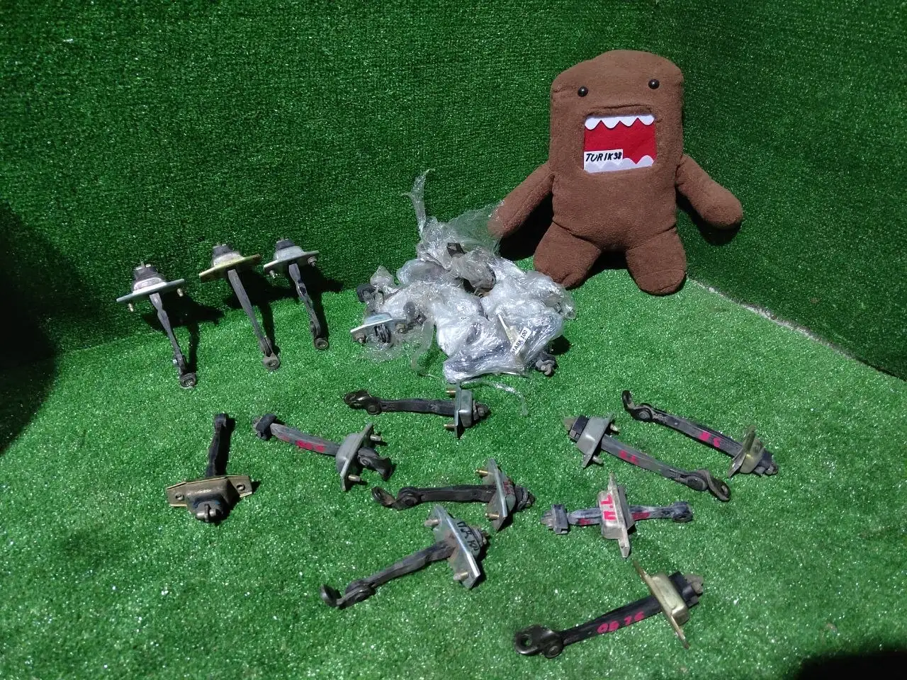 Запчасти для автомобилей - Запчасти (Авто) в Иркутск