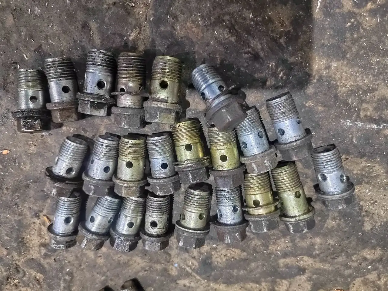 Запчасти для автомобилей Toyota Land Cruiser - Автозапчасти (Запчасти) в Иркутск