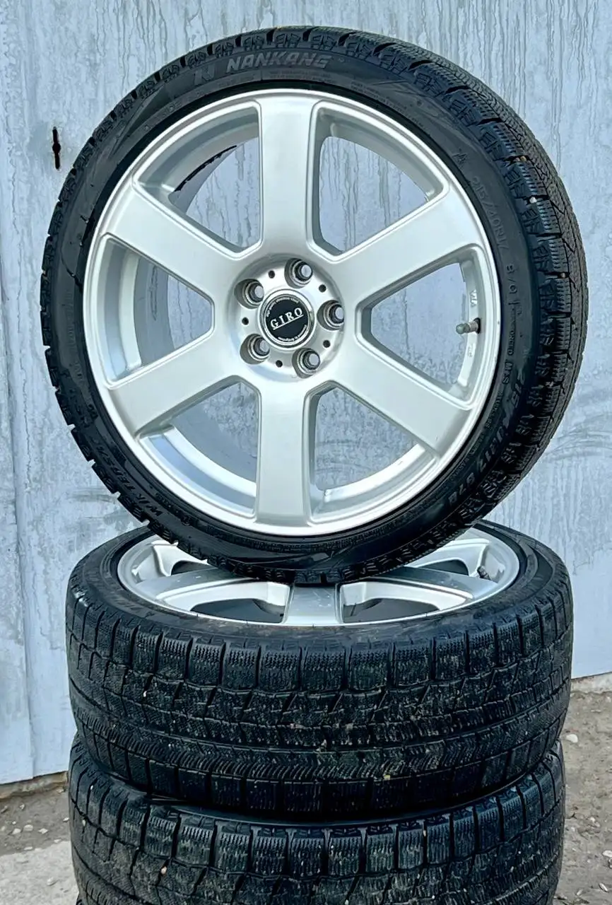 Комплект дисков GIRO 5*100 R17 с резиной 215/40/17 - Диски и шины (Запчасти) в Иркутск