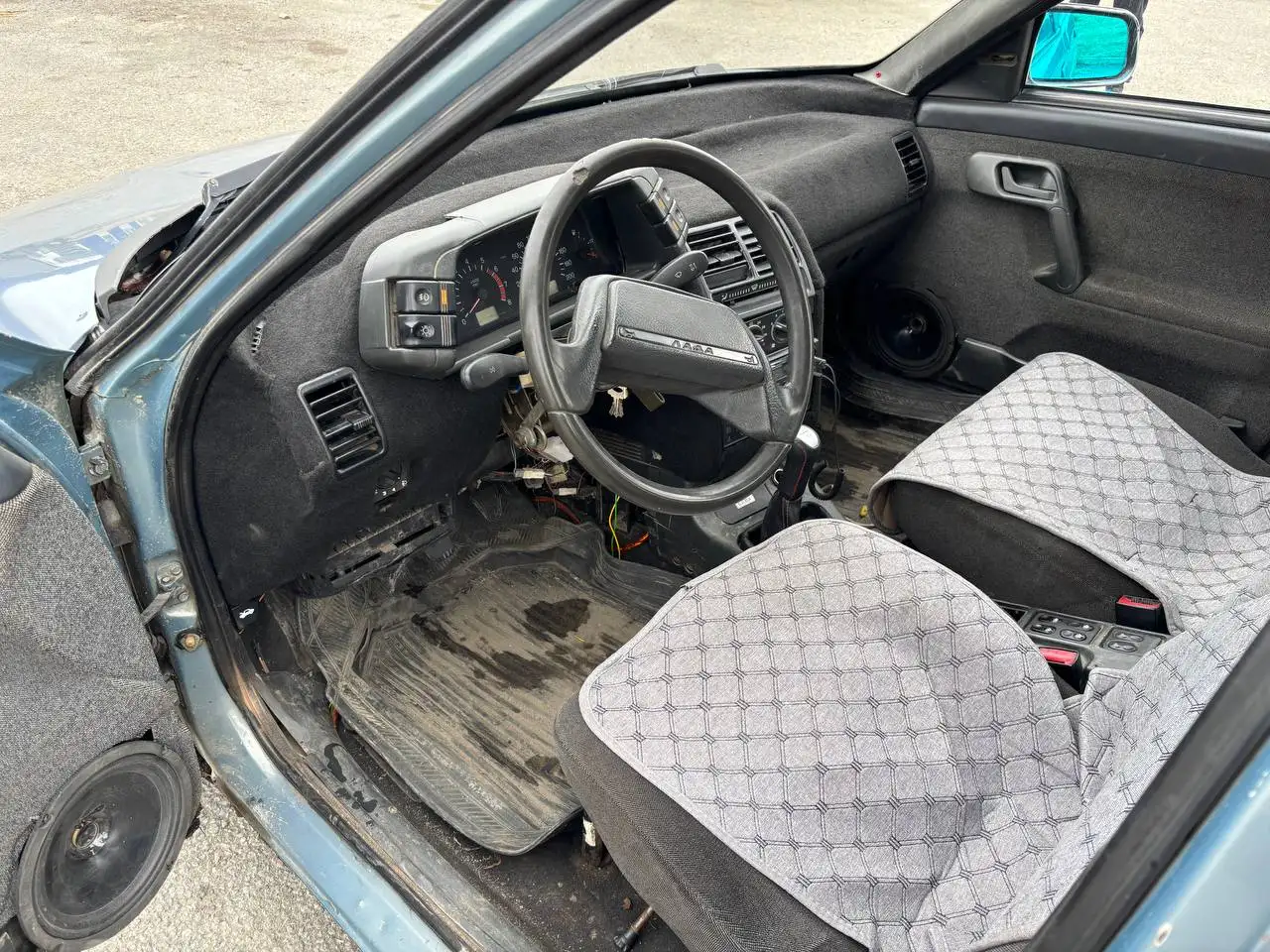 Шеснарь в хорошем состоянии - Легковые автомобили (Авто) в Иркутск