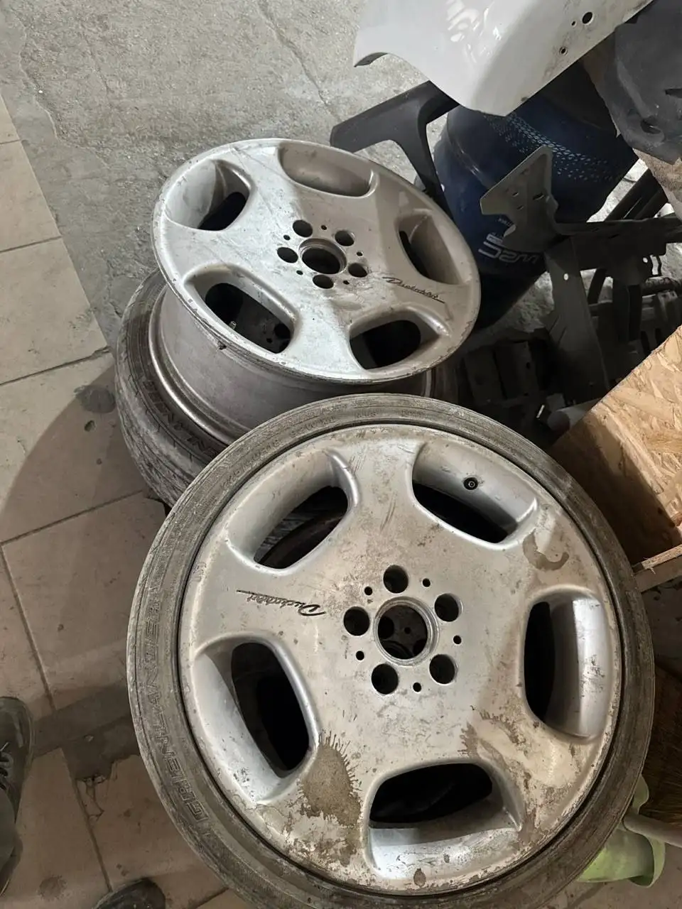 Диски Wald R18 и летняя резина - Шины и диски (Авто) в Иркутск