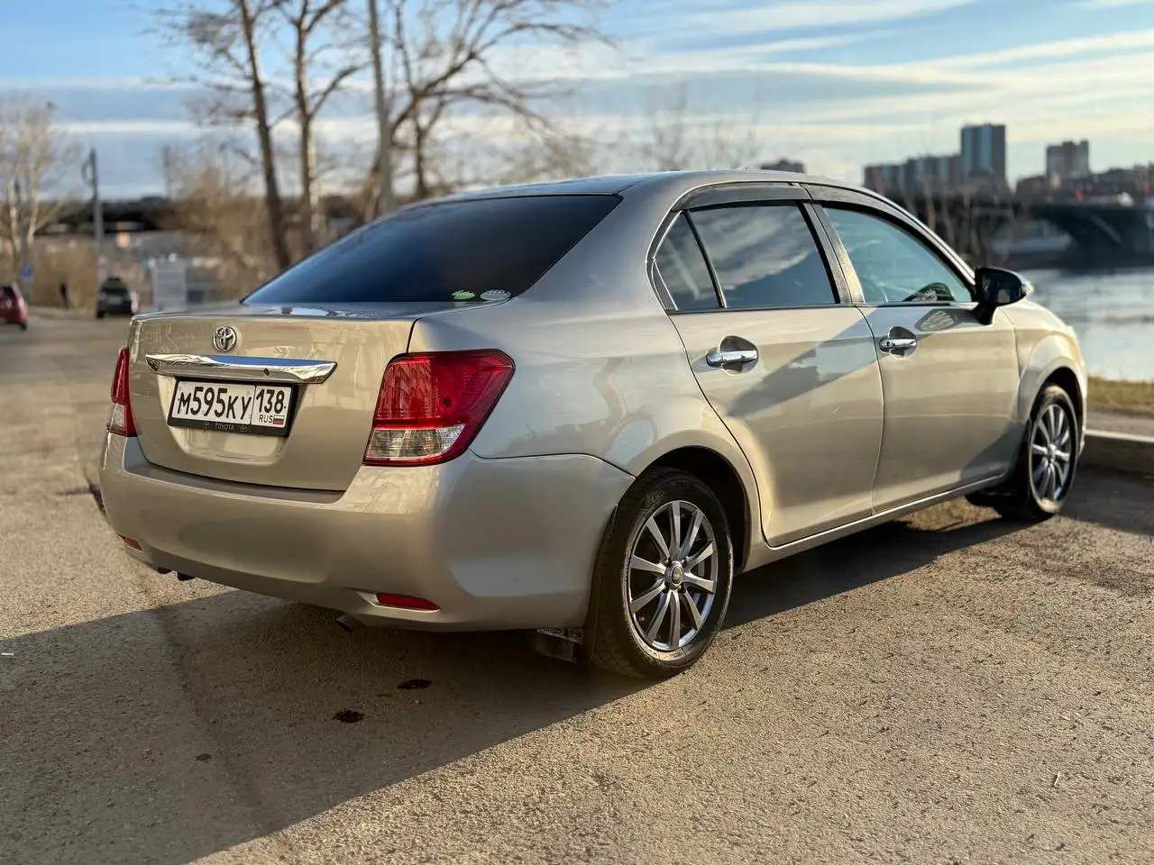 Продам Toyota AXIО 2012 года - Легковые автомобили (Авто) в Иркутск