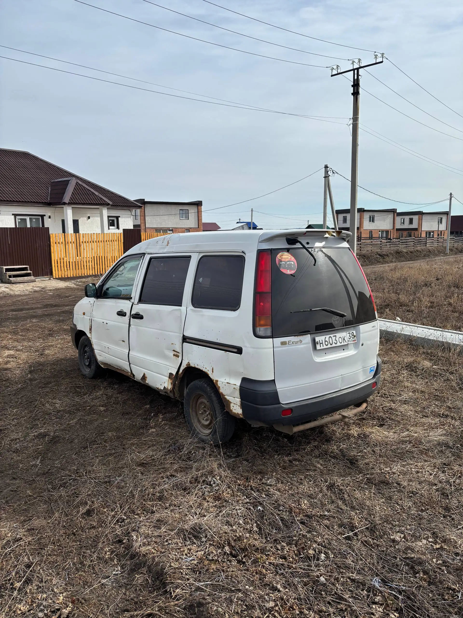 Toyota Lite Ace 3C-E дизель - Легковые автомобили / Минивэны (Авто) в Иркутск