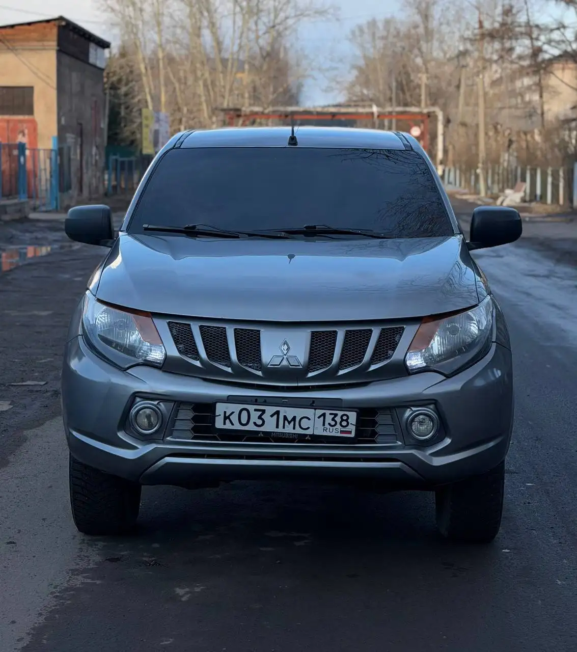Toyota Hiace 15 года 2.4 дизель ОТС - Микроавтобусы (Авто) в Иркутск