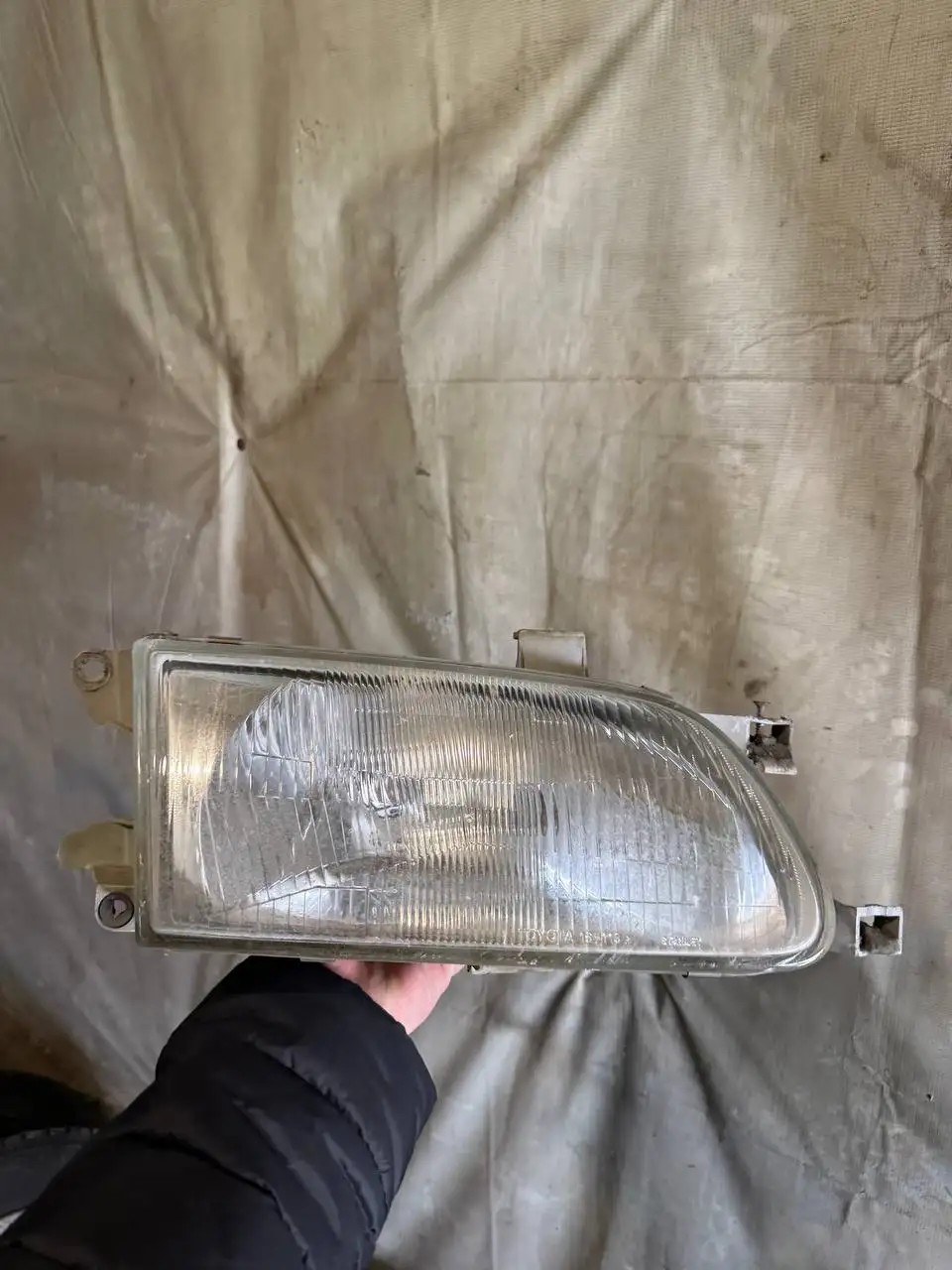Продам фары на Toyota Corsa 1996 - Запчасти для легковых автомобилей (Авто) в Иркутск