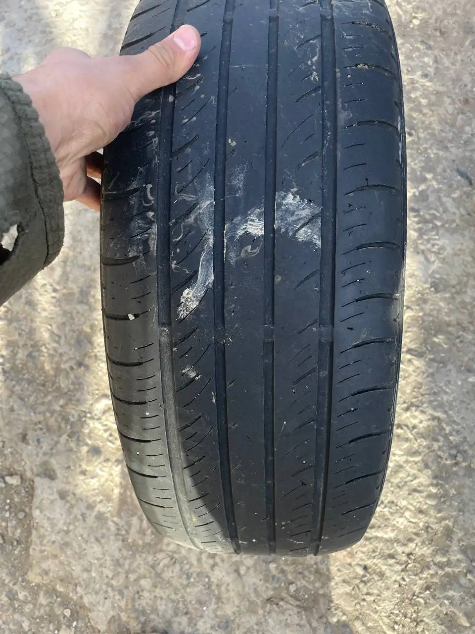 Продажа б/у шин Dunlop, Кама, Bridgestone - Шины (Авто) в Иркутск