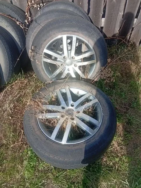 Резина 18" на Туарег, Q7 - Авто в Иркутск
