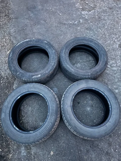 Продам зимние шины Dunlop и Nordman 215/60 R16 - Авто в Иркутск