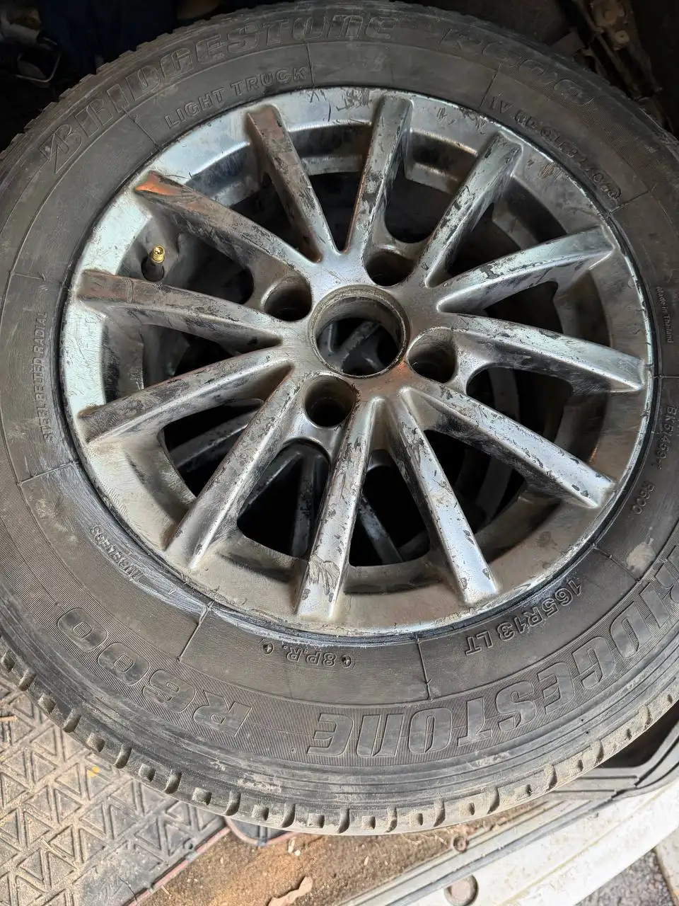 R13 4x100 отдам - Колёса и шины (Запчасти) в Иркутск