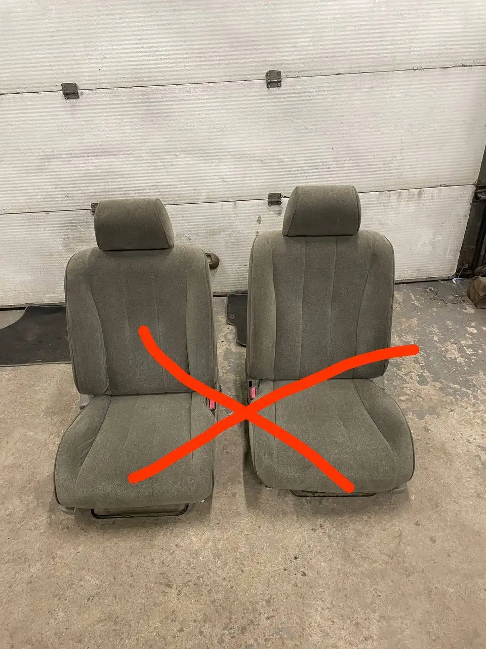 Продам сиденья Х90 и Х100 - Сиденья (Авто) в Иркутск