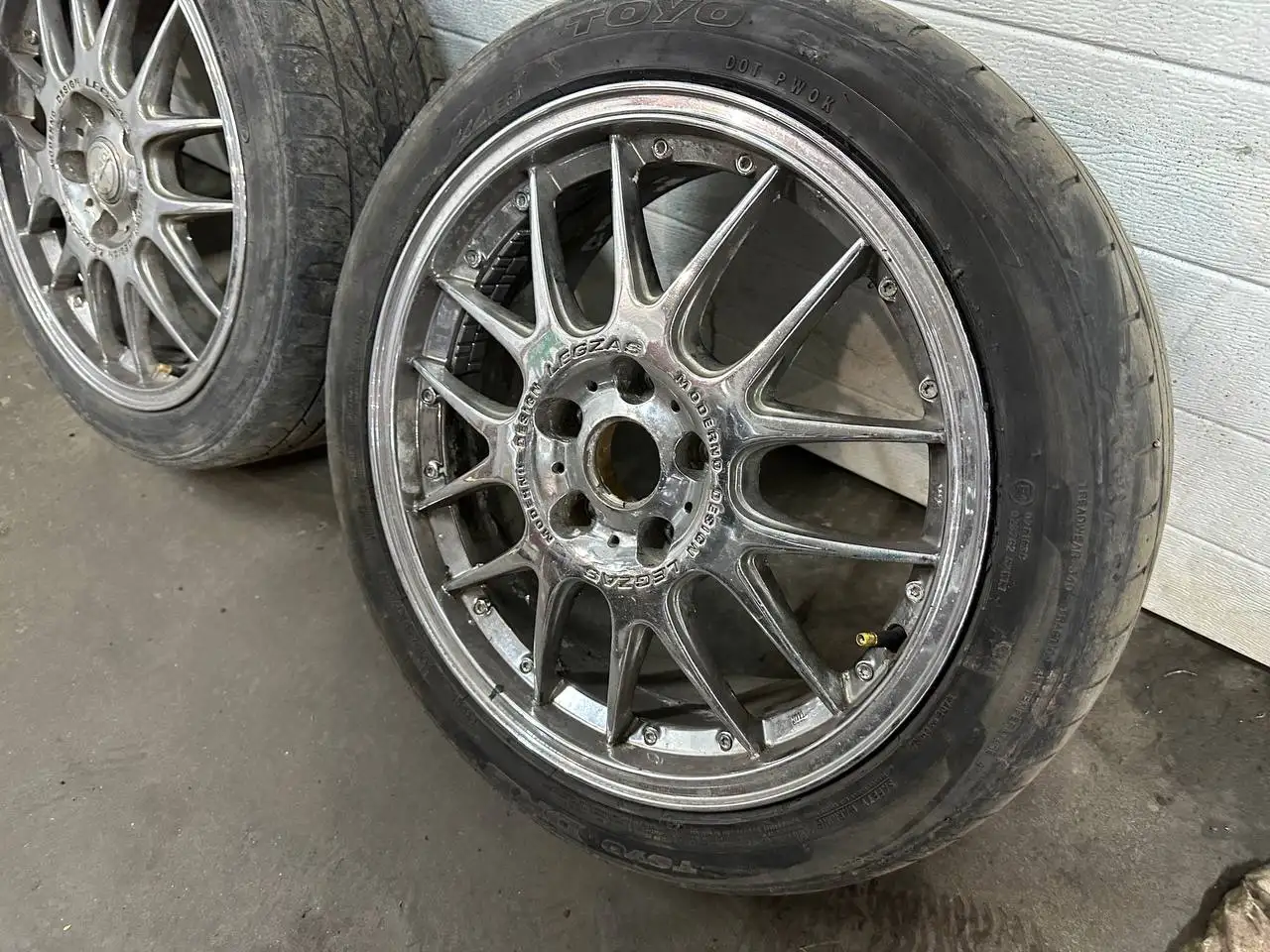 Диски с резиной 205/45/17 - Диски и шины (Авто) в Иркутск