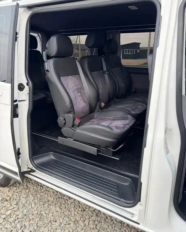 Volkswagen Transporter 2019 T6.1 - Фургоны (Авто) в Иркутск