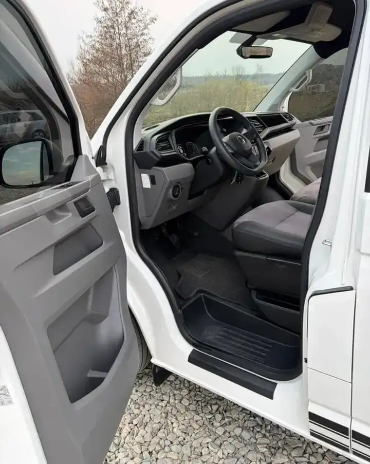 Volkswagen Transporter 2019 T6.1 - Фургоны (Авто) в Иркутск
